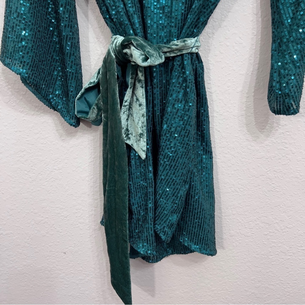 NWT Anthropologie All over sequin green dress size medium size M Christmas dress - Picture 5 of 15